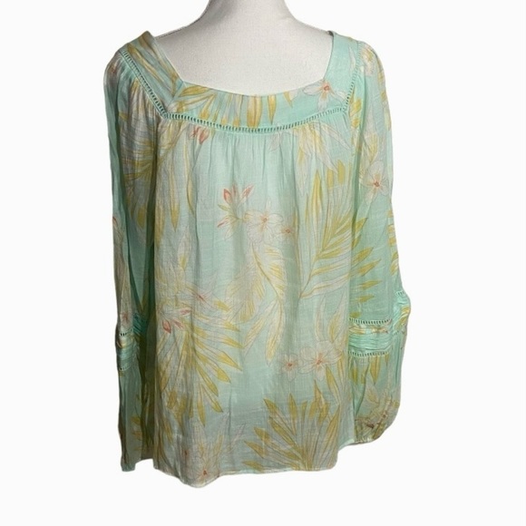 LC Lauren Conrad Tropical Print Top‎ - Picture 6 of 9